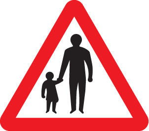 Pedestrians in road ahead class R2 600mm