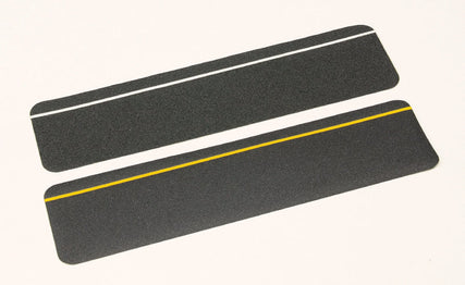 Anti-slip cleat black photoluminescent 610mm x 150mm