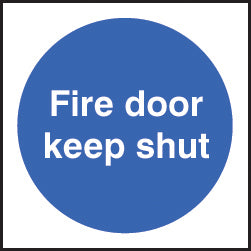 100 S/A labels 100x100mm fire door keep shut